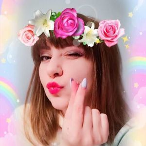 Meet your Posher, Monique